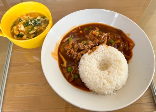 ハヤシライス&ほうれん草と卵のスープ